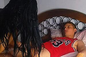 Madura latina milf gives blowjob and rides in big ass hardcore cumshot.