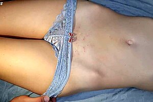 paint brush got stepsister's tight pussy wet