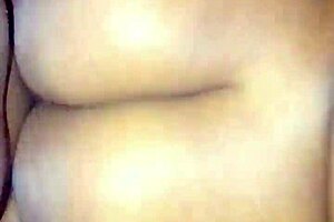 hey, check out this boyfriend nutting all over his girlfriend's sexy ass 😏🍑