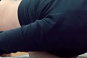 Recibiendo A 4 Frente A Cam Pareja Real. Homemade Amateur Milf Wife In Lingerie Bent Over Doggystyle With European Couple Natural Tits.