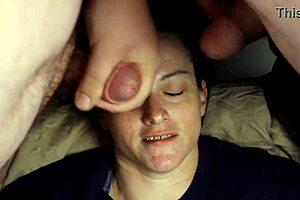 Whoa, this huge homemade facial blasts right in her eyes with double cumshot action 😱💦