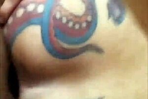 latina from colombia shares her amateur adventure in a wild colombian setting