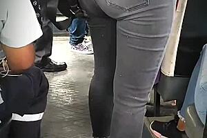 which big ass is better on the bus, venezuelan or peruvian?