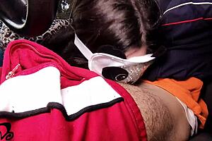 Amateur Couple Gives Beautiful Blowjob In Car Ride