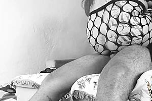 paty angel got free pussy from uber driver at home with big black cock.