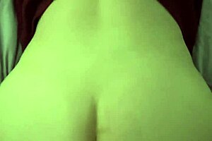 my big ass got him hard so he fucked me and covered it with cum had to tell him to slow down so he could last