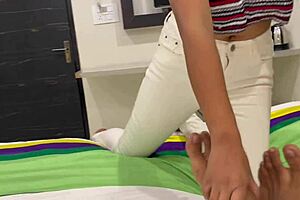 Isn't this oyo hotel school girl getting wildly fucked?