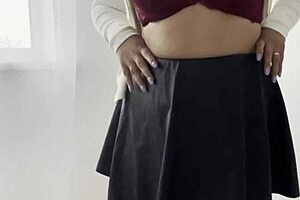 milf delivers hot joi with dirty talk