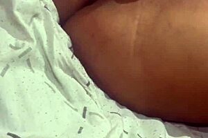 wow! young wife's creamy pussy overflowing with hot cum!