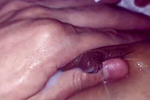 milking this brunette's full united states tits feels incredible