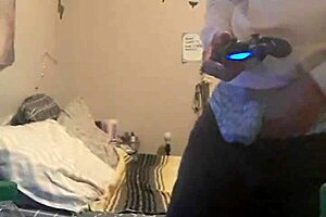 young guy gotta bust this load quick 😩💦