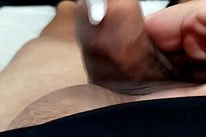 my american gf cums wild on that pussy toy i bought?