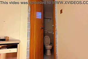 Sistya's tight pussy craves your deep cum fill