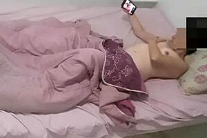 waiting for hubby to masturbate hot before nightly fucking