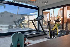 fit teen bubble butt fucks trainer post-gym ever wonder why?