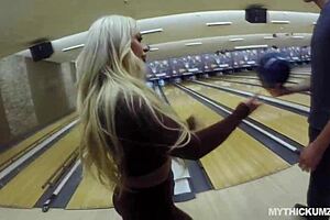 Round Booty Brandi Bounces Ball To Ball In Curvy Action
