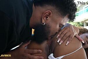 carioca babe rebeca villar rocks erick frei on favela vibes stage