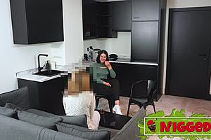 stunning latina babybell with killer ass fucks black glovo delivery guy for happy ending at home