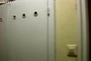 Young Dude Pounds Pregnant Neighbor's Shaved Pussy Cowgirl Style!