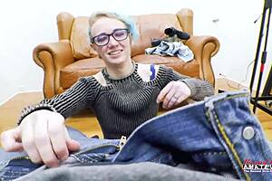 blue haired nerd raven sucks big cock