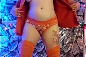 Hotwife Steffi Dances Pussy Lips In Panties