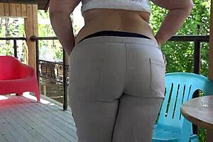 Chubby milf's fat belly jiggles in outdoor mukbang food fetish asmr