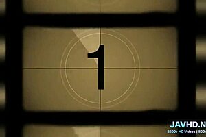 Why this wet squirting Japanese pussy stays soaked vol 72