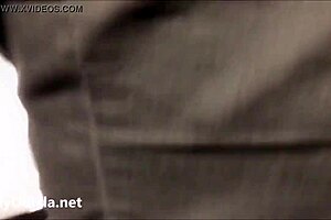 exhib fucked by restaurant server in toilet