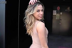 French Couple Flashes and Dances Exhibitionist in Libertine Night Club