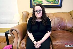 Naughty busty Harper B pounded rough kinky xxxmas eve! 🎄🍆💦