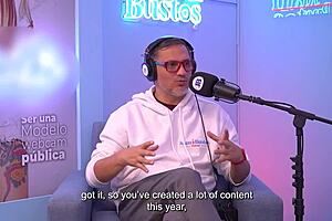 Paola Rivera pounds fuckmachine intensely for fans weekly