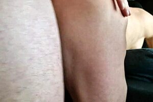 Close-Up Pussy Pounded By Huge Cock Cum Explosion