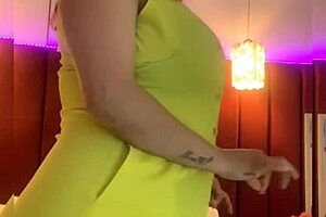 i crave my mature bbw wife's kitchen tease so much