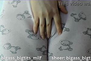 bbw latina milf spreads cameltoe pussy lips squirting solo big clit tease