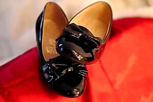 Stepdad's Christmas Surprise Fills Latina's Big Ass?