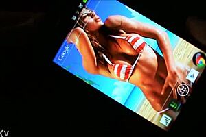 wanna bounce these bikini boobs on your screen all day??