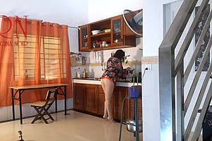 Does Pantyhose Housewife Cum Cooking Naked?