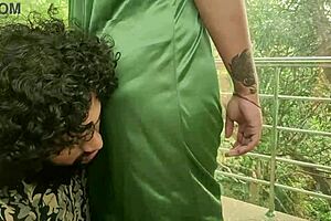 Desi couple kissing sweetly before licking ass and moaning together 😘