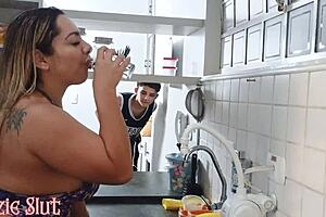 I fucked my best friend's hot mom full video on red