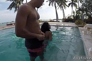 i went to slutty spring break party with horny friends