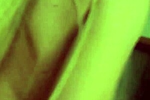 mi novia cogiendo con otro la graban cuckold slut