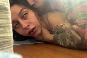 Amateur bathroom hookup! horny whore's pussy POUNDED by steve rickz mouthful cum