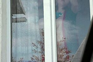 blonde milf naked robe flashes hairy pussy to taxi voyeur