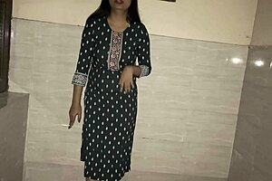 Devar catches bhabhi smoking fucks tight ass pussy daily dirty talk