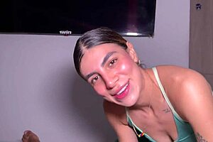 le soy infiel a mi novio con su amigo en pov creampie