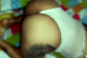 gordita tiene sexo duro con padrastro en halloween