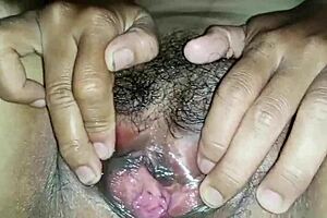 stepmom's pussy licked til she squirts everywhere jago jilmek update jilat memek ibu tiri muncrat