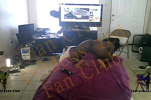 round perfect street ebony ass