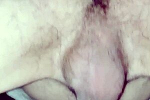 نيك الطيز القحبة الشرموطة تحبو كتير