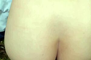 Rough Sex With Eighteen Year Old Girlfriend Ends In Creampie